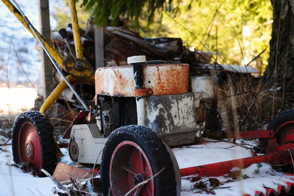 Prepare Your Lawn Mower for Winter Storage: A Detailed Guide